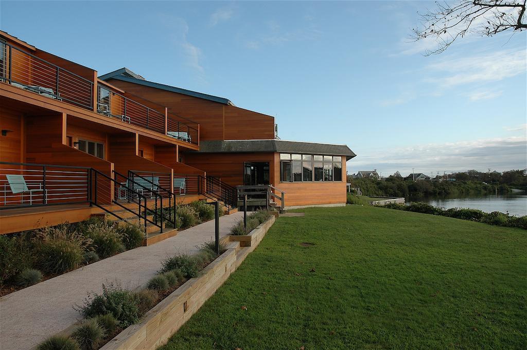 Stone Lion Inn Montauk Exterior photo